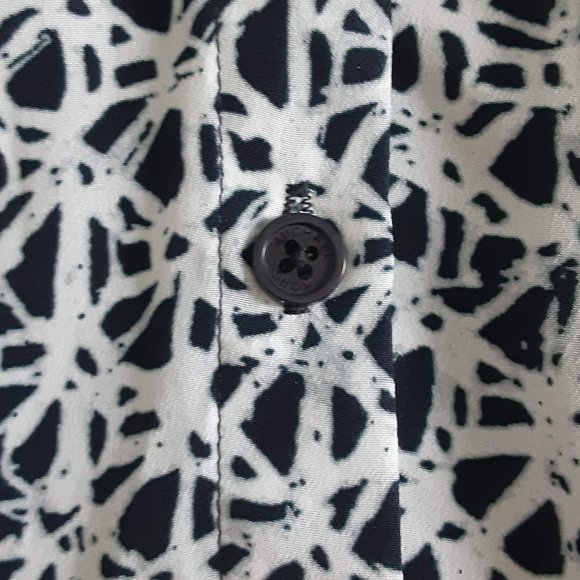 MICHAEL KORS | Front Tie Button Down Blouse - Picture 12 of 16